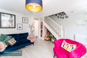 Sitting Room- click for photo gallery